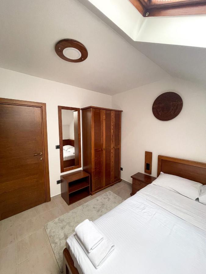 Apartments & Rooms Brijest Plav Dış mekan fotoğraf