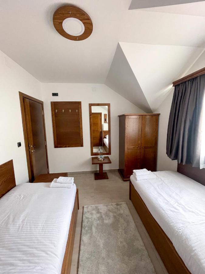 Apartments & Rooms Brijest Plav Dış mekan fotoğraf