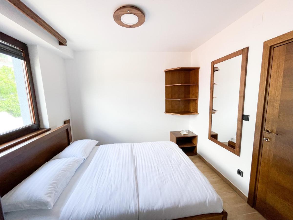 Apartments & Rooms Brijest Plav Dış mekan fotoğraf